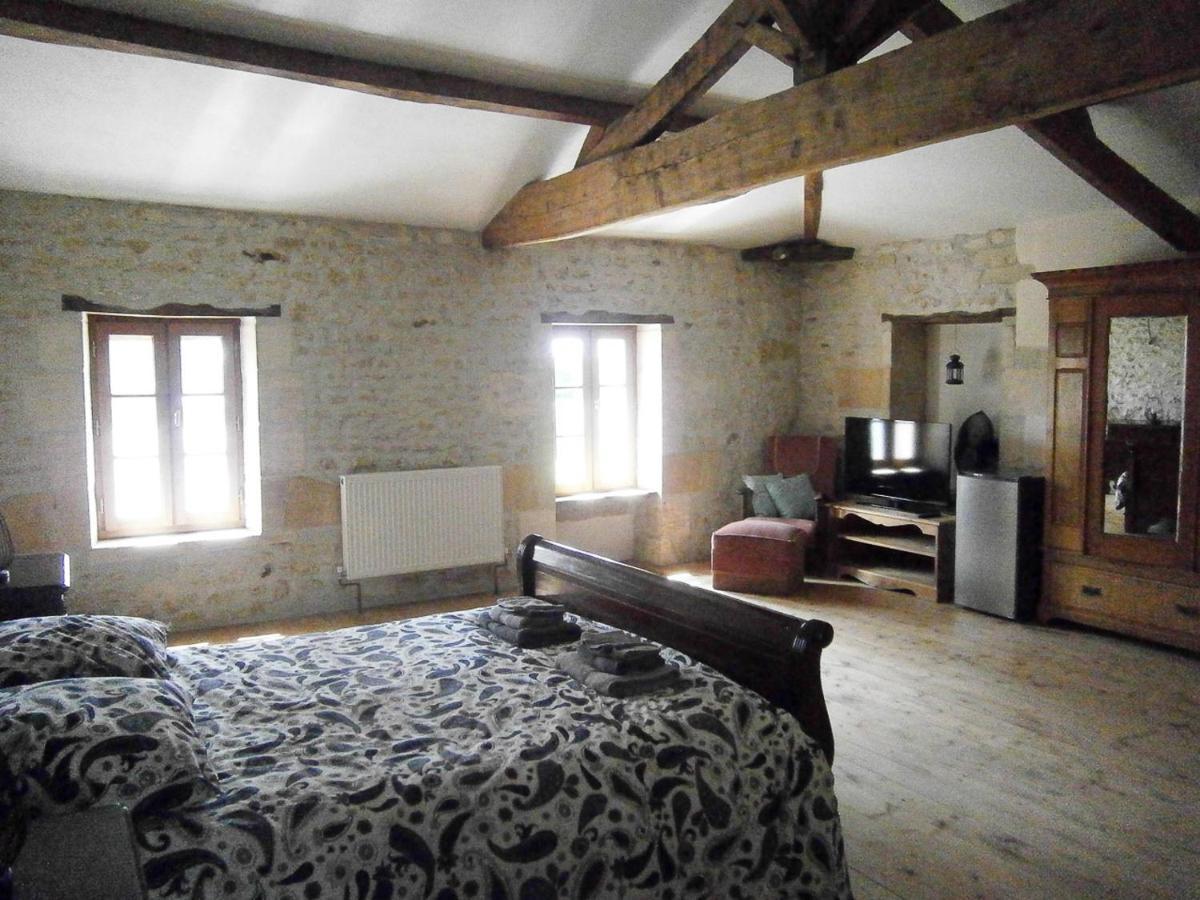 Le Charhido Bed & Breakfast Saint-Fort-sur-Gironde Bagian luar foto