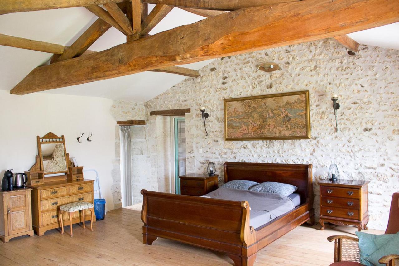 Le Charhido Bed & Breakfast Saint-Fort-sur-Gironde Bagian luar foto