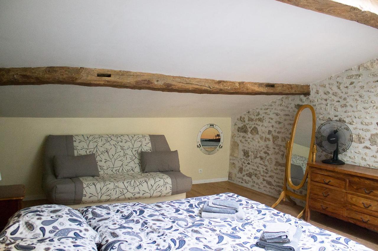 Le Charhido Bed & Breakfast Saint-Fort-sur-Gironde Bagian luar foto